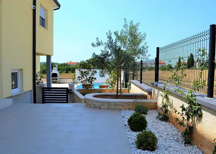 Casa de hóspedes Cera