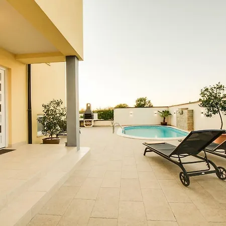 ゲストハウス Cera