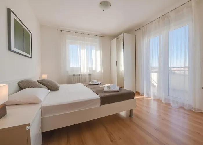 Guest house Cera Pula