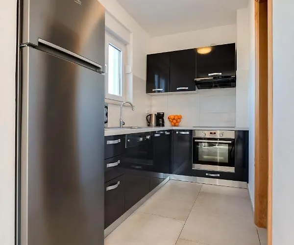 Guest house Cera Pula